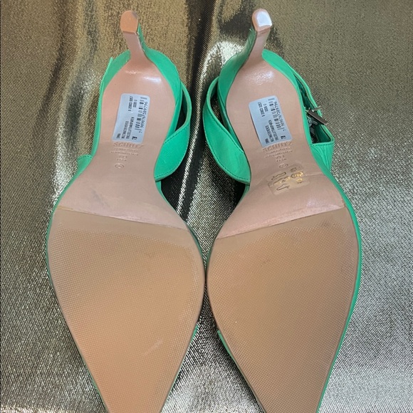 SCHUTZ Vibrant Green Pointed Heels - Picture 7 of 9